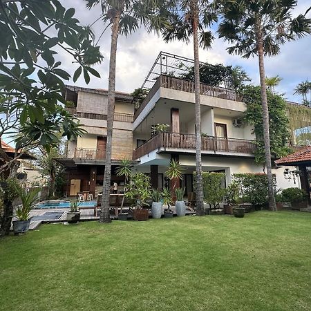 The Paving Villa Canggu Exteriör bild