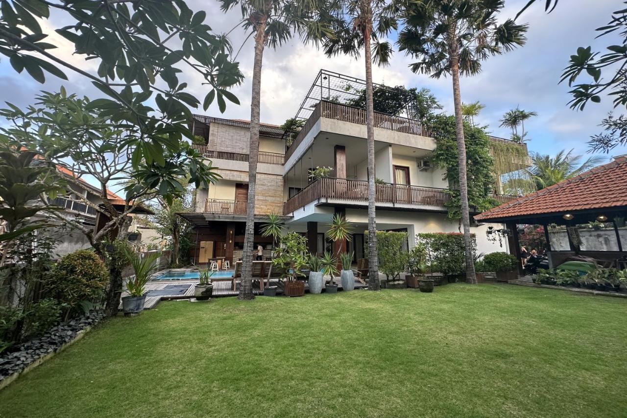 The Paving Villa Canggu Exteriör bild